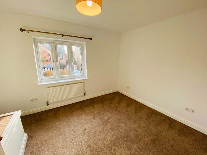 2 Bedroom End Of Terrace House To Rent In Hawksmead, Bicester, Oxfordshire, OX26