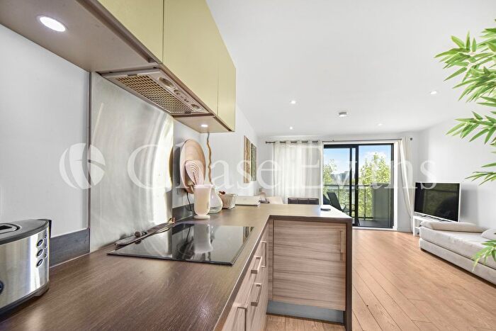 1 Bedroom Flat For Sale In Kerensky House, Upper North Street, Poplar, London, E14