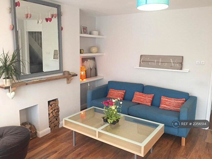 4 Bedroom Detached House To Rent In Mannock House, Canterbury, CT1