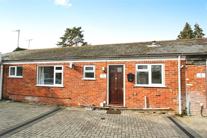Bungalow To Rent In The Bungalow, Manor Farm Lane, Tidmarsh, RG8