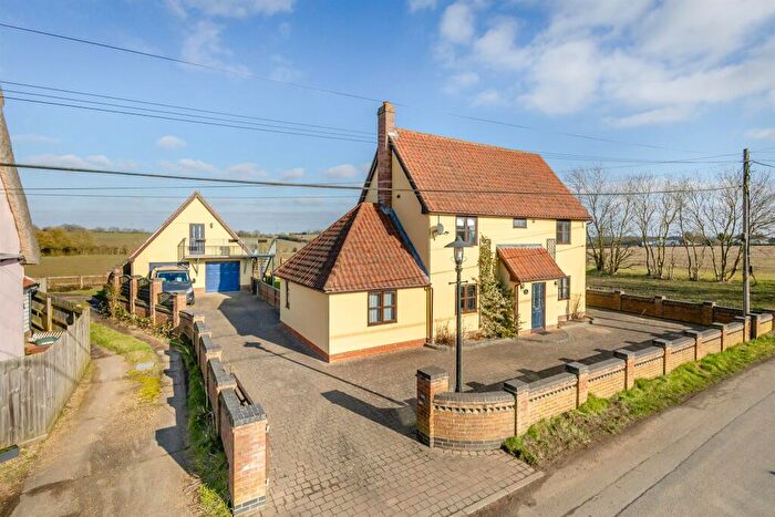 5 Bedroom Detached House For Sale In Top Road, Rattlesden, Bury St. Edmunds, IP30