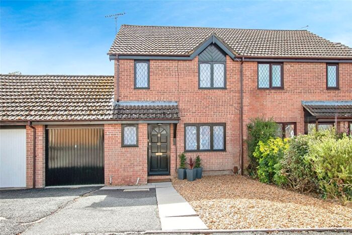 3 Bedroom Semi-detached House For Sale In Portesham Way, Canford Heath, Poole, Dorset, BH17
