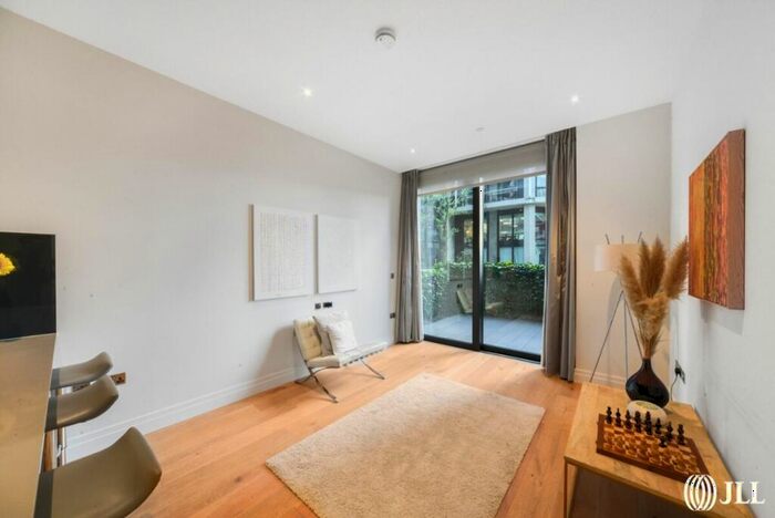 3 Bedroom Flat To Rent In Riverlight Quay London, SW11