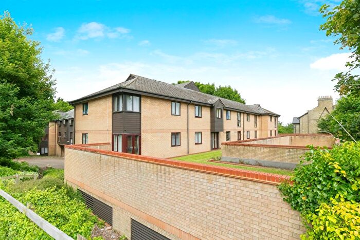 1 Bedroom Flat For Sale In Gresley Lodge, Old North Road, Royston, SG8