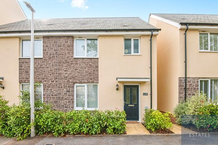 3 Bedroom Semi-Detached House For Sale In Barling Walk, Exeter, EX5