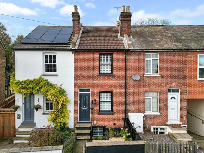 2 Bedroom Terraced House To Rent In Upper Bridge Road, CM2