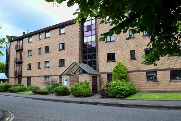 2 Bedroom Flat To Rent In Riverview Drive, Flat /, Glasgow, Glasgow, G5