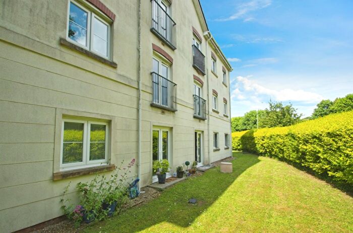 2 Bedroom Flat To Rent In Caer Castell House, Bridgend, CF31
