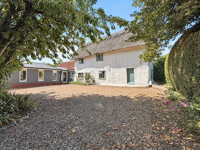 3 Bedroom Cottage For Sale In Church Path, Rattlesden, IP30