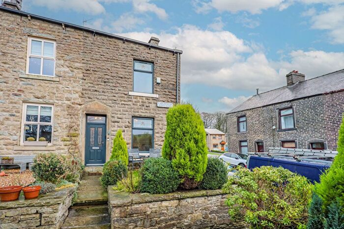 2 Bedroom Terraced House For Sale In Laburnum Cottages, Crawshawbooth, Rossendale, BB4