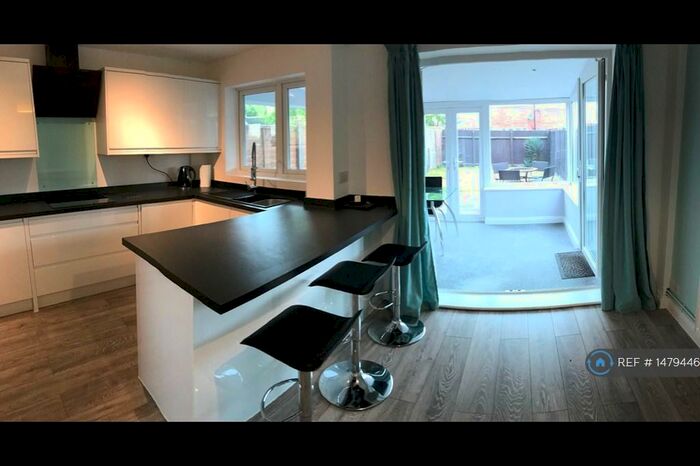 2 Bedroom Terraced House To Rent In Calder Walk, Leamington Spa, CV31