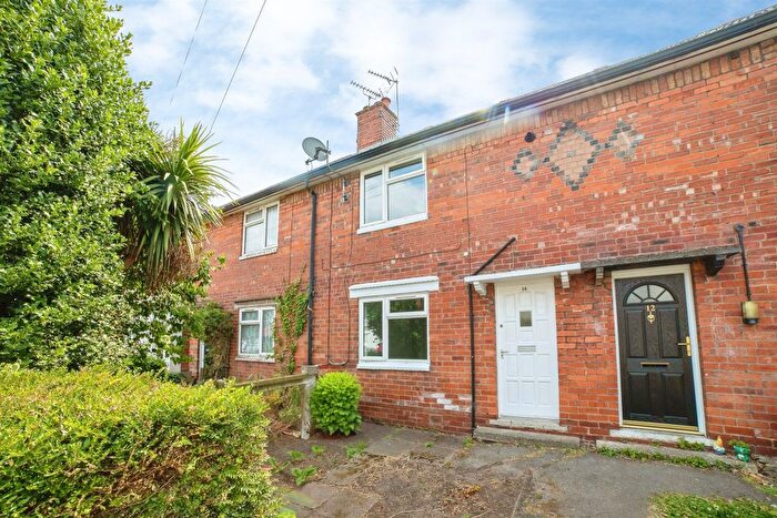 2 Bedroom Terraced House For Sale In Methuen Avenue, Mansfield, NG18