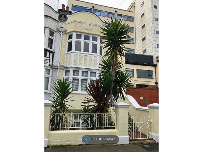 3 Bedroom Terraced House To Rent In Frederick Street, Brighton, BN1