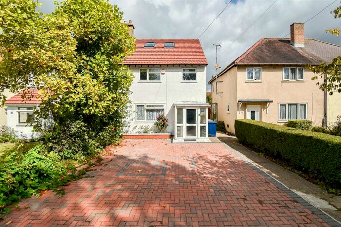 4 Bedroom Semi-Detached House To Rent In Gunhild Way, Cambridge, CB1