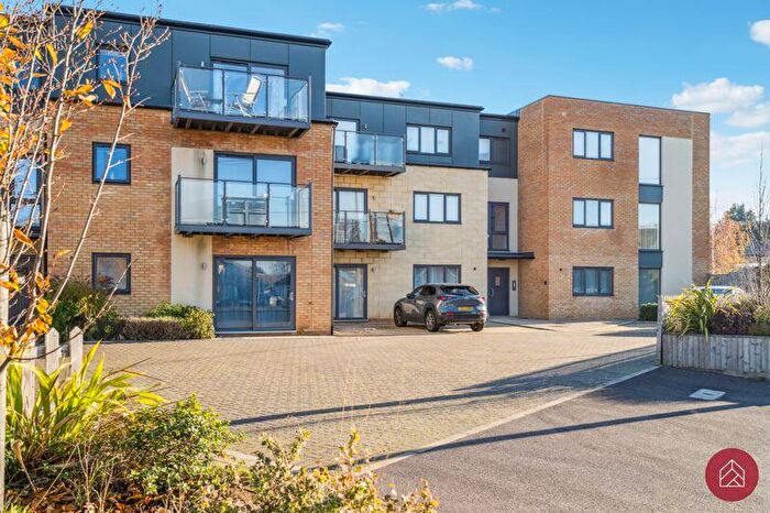 1 Bedroom Apartment For Sale In Oxford Road, Kidlington, OX5
