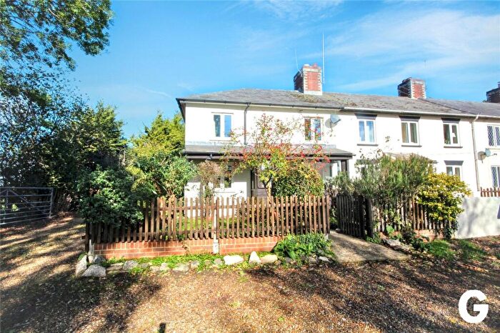 3 Bedroom End Of Terrace House For Sale In Barrack Lane, Crow, Ringwood, BH24