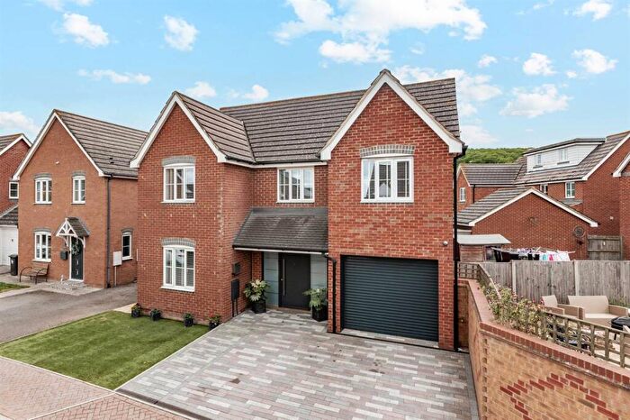 4 Bedroom Detached House For Sale In Thistle Drive, Whitstable, CT5