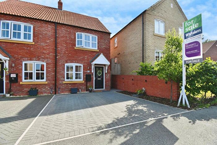 2 Bedroom Semi-Detached House For Sale In Sanderson Drive, Hessle, HU13