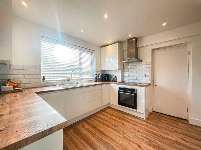 2 Bedroom Semi-Detached House For Sale In Lingfield Avenue, Birmingham, West Midlands, B44