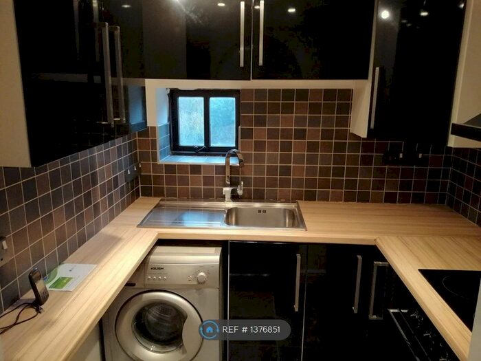 1 Bedroom Flat To Rent In Courtyard Mews, Derby, DE24