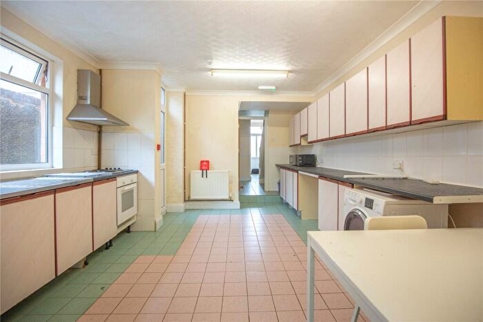 3 Bedroom Terraced House For Sale In Muller Avenue, Bristol, BS7