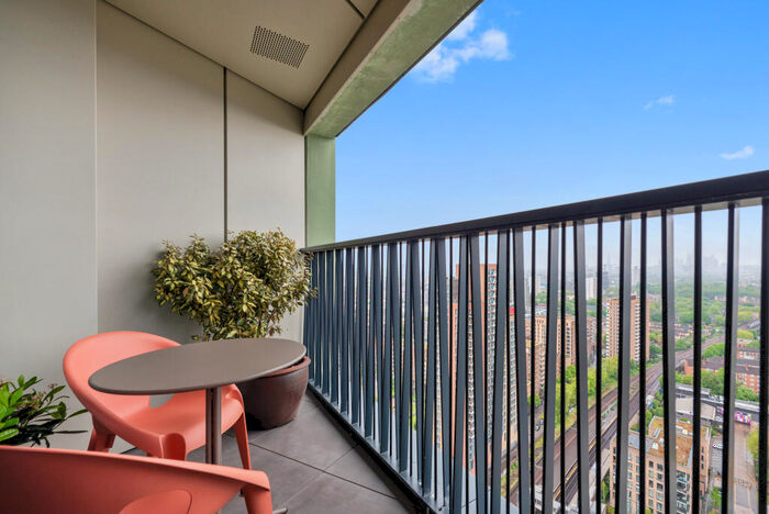 2 Bedroom Apartment To Rent In Riverstone Heights, Reed Avenue, London, E3