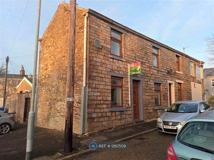 2 Bedroom End Of Terrace House To Rent In Mason Street, Accrington BB5
