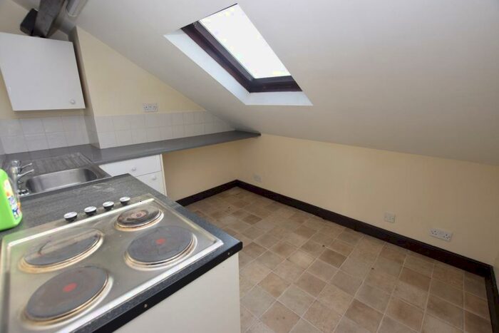 2 Bedroom Flat To Rent In Hartington Street, Derby, Derbyshire, DE23