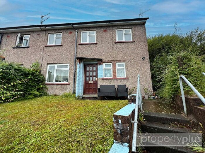 3 Bedroom Property For Sale In Cae Glas, Tonypandy, Rhondda Cynon Taff, CF40