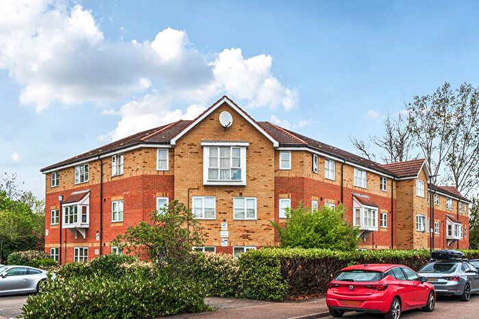 2 Bedroom Flat For Sale In Thyme Close, Kidbrooke, London, SE3