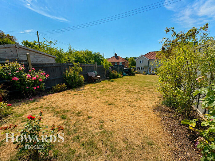 3 Bedroom Semi Detached House For Sale In Halesworth Road, Chediston, Halesworth, IP19