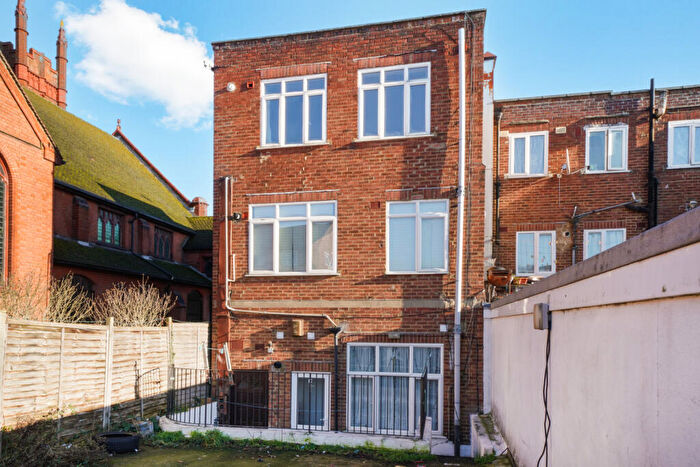 2 Bedroom Flat For Sale In Church Parade, High Street, HA3