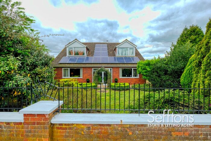 5 Bedroom Detached House For Sale In Norwich Road, Scole, IP21