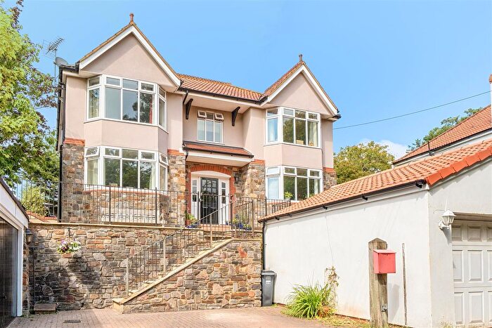 5 Bedroom Detached House For Sale In Bucklands Grove, Nailsea, North Somerset, BS48