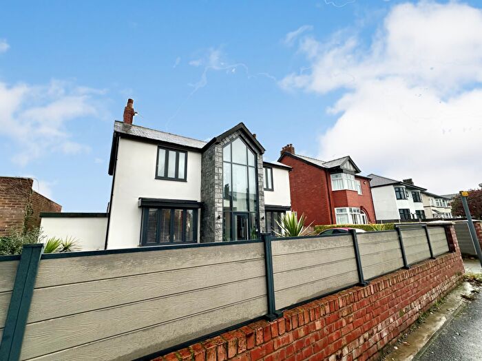 4 Bedroom Detached House For Sale In Black Bull Lane, Preston, PR2
