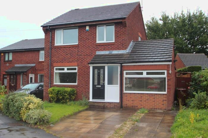 3 Bedroom Detached House To Rent In Kingfisher Way, Leeds, West Yorkshire, Uk, LS17