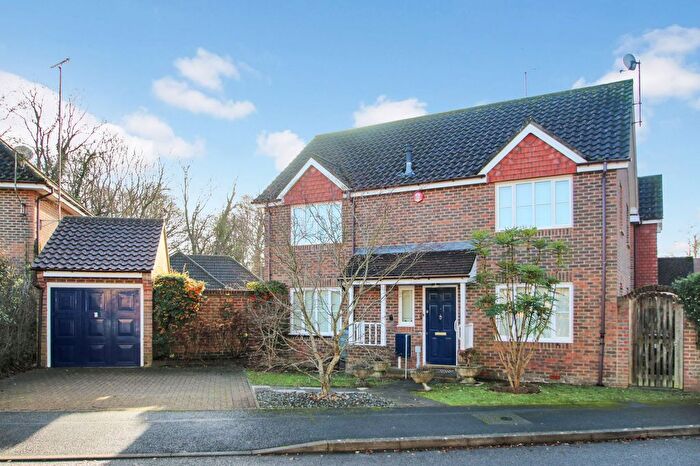 4 Bedroom Detached House For Sale In Colonel Stephens Way, Tenterden, TN30