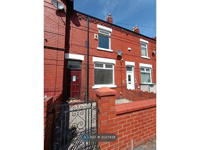 2 Bedroom Terraced House To Rent In Victoria Road, Wigan, WN2
