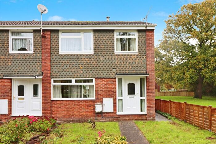 3 Bedroom End Of Terrace House For Sale In Witcombe, Yate, Bristol, Gloucestershire, BS37
