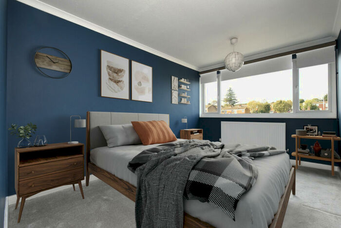 2 Bedroom Duplex For Sale In Handel Lodge, Fair Acres, Bromley, Kent, BR2