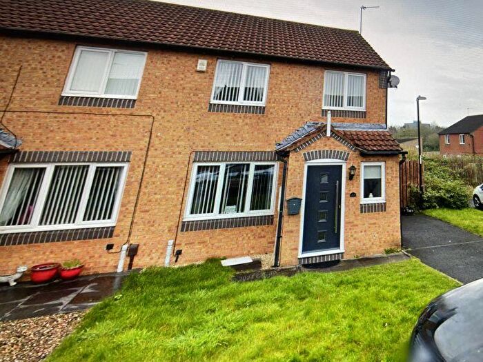 3 Bedroom Semi-Detached House To Rent In Long Crag, Mayfield, Washington, NE37