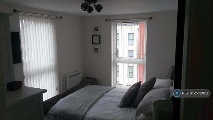 2 Bedroom Flat To Rent In Ashton, Bristol, BS3