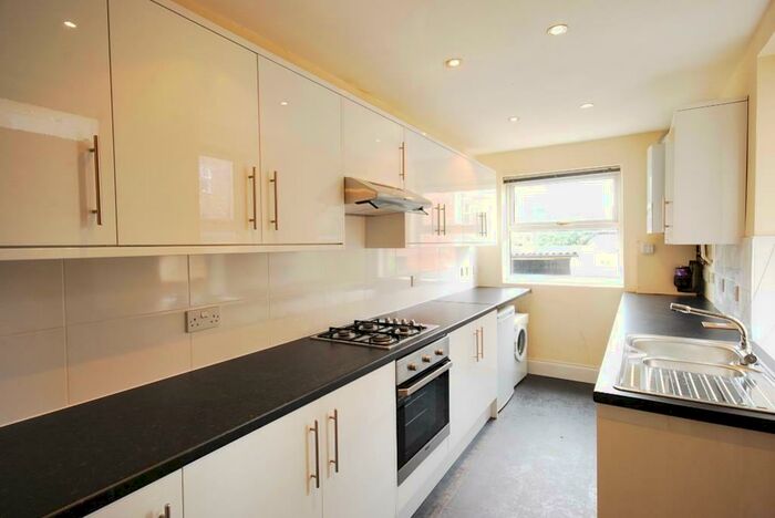 5 Bedroom Terraced House To Rent In Fern Avenue, Jesmond, NE2