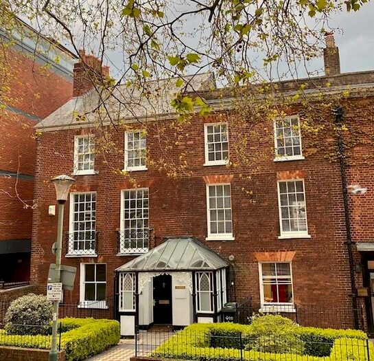 3 Bedroom Terraced House To Rent In Southernhay East, Exeter, EX1