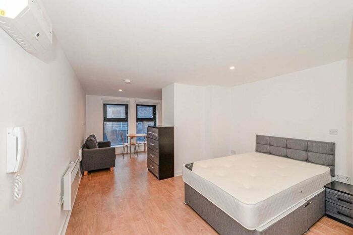 1 Bedroom Penthouse To Rent In Wolstenholme Square, Liverpool, Merseyside, L1