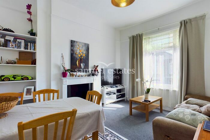 3 Bedroom Maisonette To Rent In Trossachs Road, Dulwich, SE22