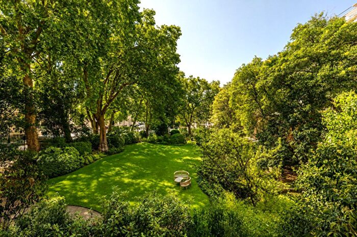 2 Bedroom Flat For Sale In Carlton House Terrace, St James's, London, SW1Y