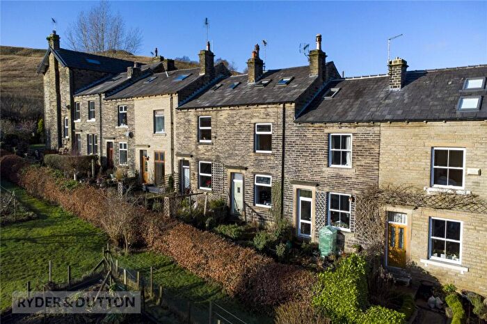 3 Bedroom Terraced House For Sale In Glen Royd, Marsden, Huddersfield, West Yorkshire, HD7