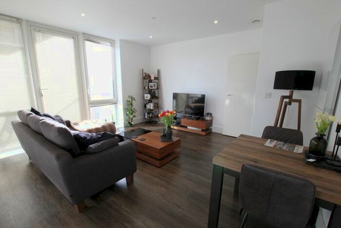 1 Bedroom Flat To Rent In Naval House, Victory Parade, Plumstead Road, Royal Arsenal, SE18