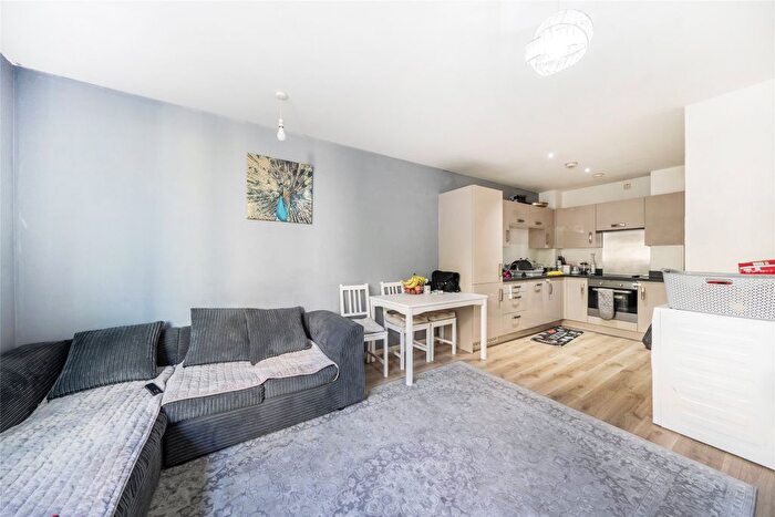 1 Bedroom Flat For Sale In Capitol Way, London, NW9